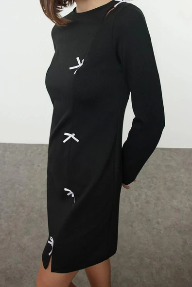 Moda Stil Slim Bisiklet Yaka Mini Boy Düz Fiyonk Detaylı Bodycone Vücuda Oturan Esnek Örme Elbise