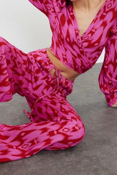 Moda Dokuma Tropikal V Yaka Plaj Etnik Desenli Dokuma Bluz Pantolon Takım - 2