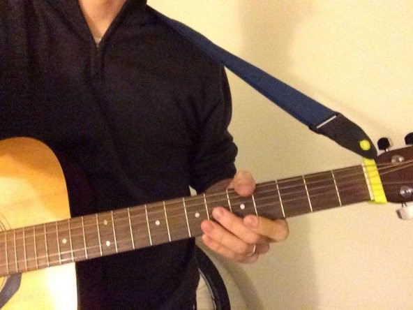 Gitar Kayışı Klipsi Pena Tutuculu Tutucu Askısı Standı Aparatı - 1