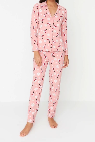 Tarz Rahat Uzun Kollu Boru Paça %100 Pamuk Yılbaşı Temalı Örme Pijama Takımı