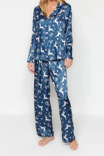 Tarz Rahat Uzun Kollu Boru Paça Lacivert- Yılbaşı Temalı Saten Gömlek-Pantolon Dokuma Pijama Takımı