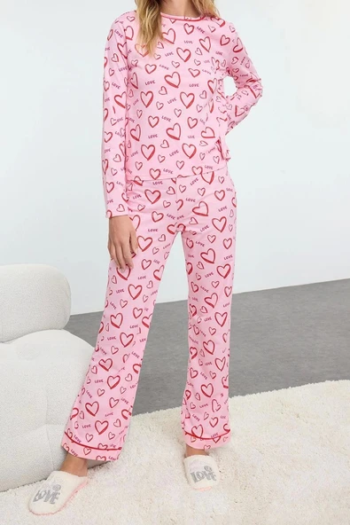 Tarz Rahat Uzun Kollu Geniş Paça %100 Pamuklu Kalpli Biyeli Örme Pijama Takımı