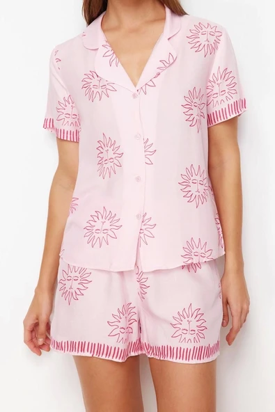 Tarz Rahat Kısa Kollu Geniş Paça Galaksi Desenli Viskon Dokuma Pijama Takımı - 4