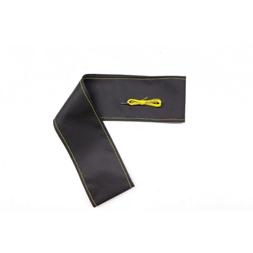 Toyota Corolla 2007-2012  Uyumlu Direksiyon Kılıfı Dikmeli Siyah Deri Sarı Nakışlı ürün görseli