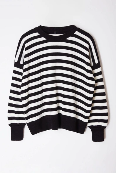 Stil Modern Kadın Regular Standart Kol Bisiklet Yaka Basic Çizgili Sweatshirt Görünümlü Triko Kazak