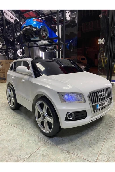 Akülü araba 437 Audi - 2