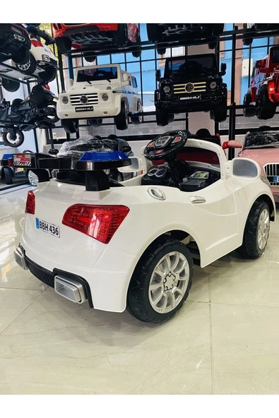 AUDİ AKÜLÜ ARABA 12V 0-6 YAŞ - 5