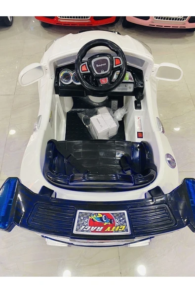 AUDİ AKÜLÜ ARABA 12V 0-6 YAŞ - 6