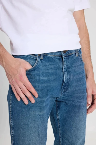 Wrangler Greensboro Erkek Jean  Pantolon W15Q84351 - 10
