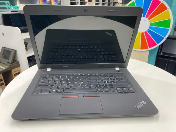 Lenovo Notebook ThinkPad E460 intel i5 6200U 8Gb 250Gb Ssd 14" Hd (C Laptop) 2.EL 3Ay Garanti
