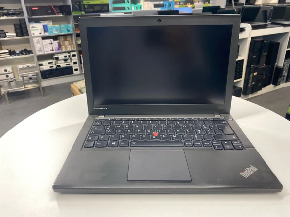 Lenovo Notebook ThinkPad X240 intel i7 4600U 8Gb 240Gb Ssd 12.5" Hd (Bx Laptop) 2.EL 3Ay Garanti