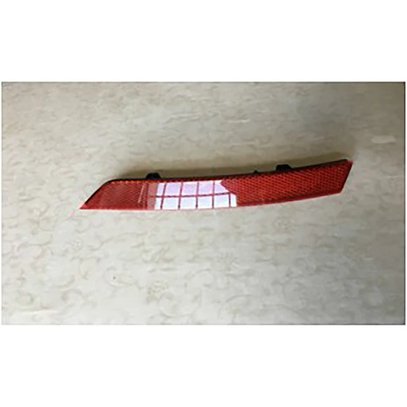 3G0945103A REFLEKTOR ARKA TAMPON IC SOL  PASSAT 2015>>