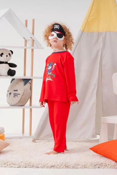 4-7 Yaş Korsan Çanta Ve Maskeli Erkek Çocuk Pijama Takımı Kırmızı - 5