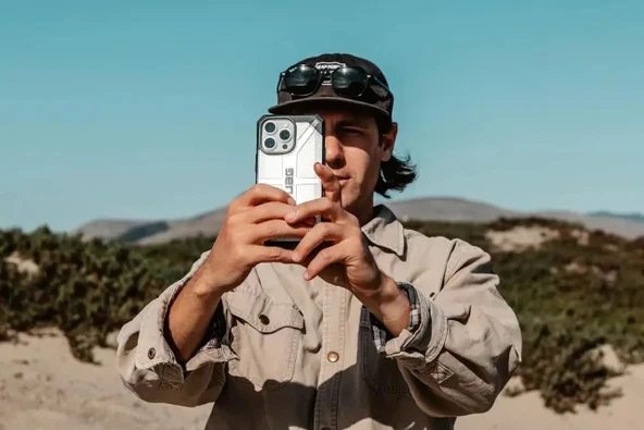 UAG Plasma iPhone 15 Pro Kılıfı - 8