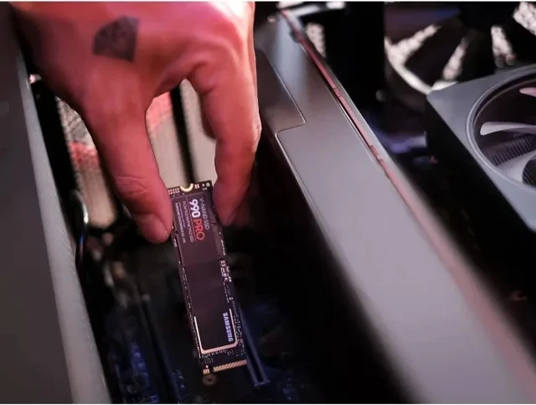 SAMSUNG 990 PRO M.2 SSD MZ-V9P2T0CW - 8