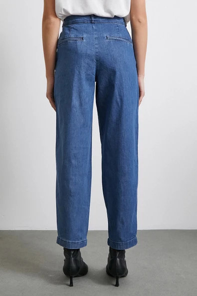 Cep Detaylı Paçası Katlamalı Mom Jean Mavi - 6