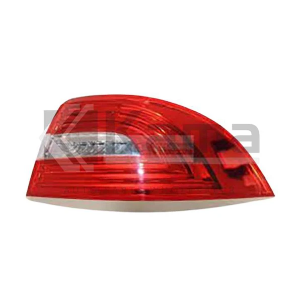 3T5945096A STOP LAMBASI SAĞ (LEDLİ) SKODA SUPERB 13- İTHAL