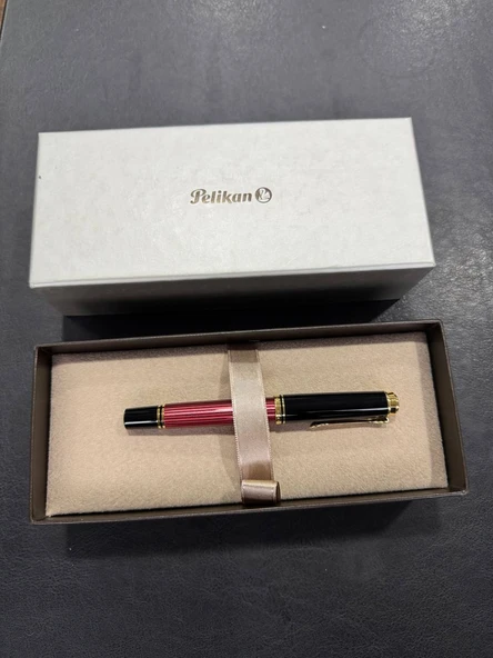 Pelikan Fountain pen Souverän M400 Black-Red / M - 3