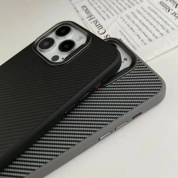 Apple iPhone 15 Pro Max Kılıf M-safe Şarj Özellikli Karbon Fiber Görünümlü Zore Troy Kapak - 5