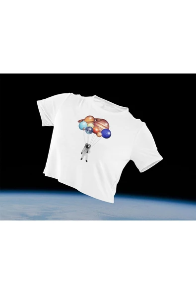 playbackmoda Crop-top Balonlu Astronot Baskılı Yarım Tişört ürün görseli