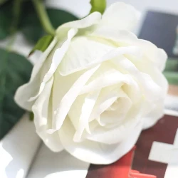 Yapay Gül Dalı 3 ADET Beyaz 50 cm Kadife Gül sevgililer günü ürün görseli