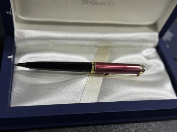Pelikan Souveraen K800 Black Red Tükenmez Kalem - 5