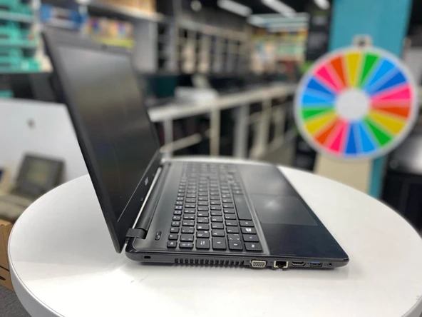 Acer Notebook E5-551 Z5Wak A10-7300 8Gb 128Gb Ssd 2Gb R7 M265 15.6" Fhd (Bx Laptop) 2.EL 3Ay Garanti - 2