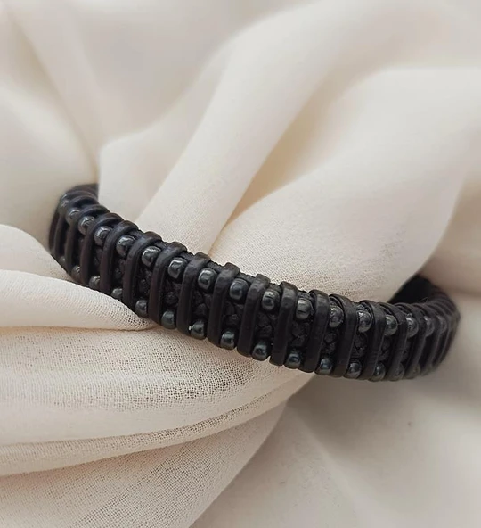 Bileklik Hakiki Deri Örgü Unisex (20.3 cm) Boncuklu Bilezik ürün görseli