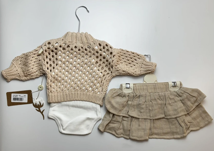 Kız Bebek Takım Bej 3'lü Set: %100 Organik Pamuk Fiyonklu File Kazak+Katlı Etek+İç Body