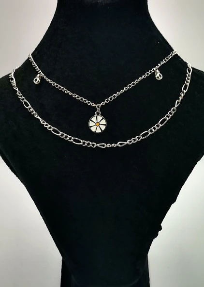 Çift Zİncirli  Gümüş Renk Figürlü Kolye