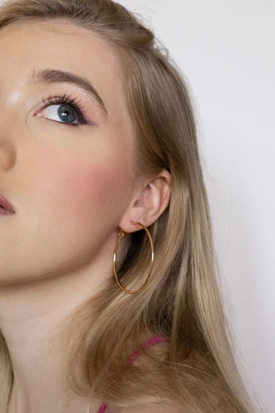 Sarı,Siyah ve Gümüş Renklerde Farklı Ölçülerde 16 Model Metal Halka Küpe