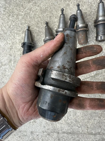 Cnc Makinesi BT Tip Takım Tutucu 11 Adet Lot 7 (Çıkma Parça) - 11