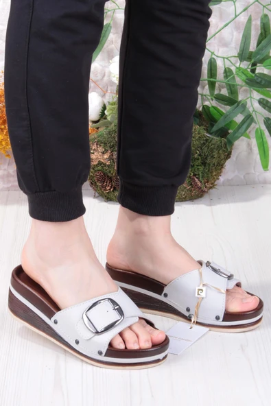 Pierre Cardin 7418 Anatomik Rahat Orijinal Ürün Tokalı Kadın Terlik - Resim 7