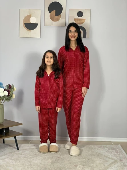 Anne Kız Kombin Önden Düğmeli Bebe Yaka %100 Pamuk Pijama Takımı (Kırmızı Noktalı) - 3