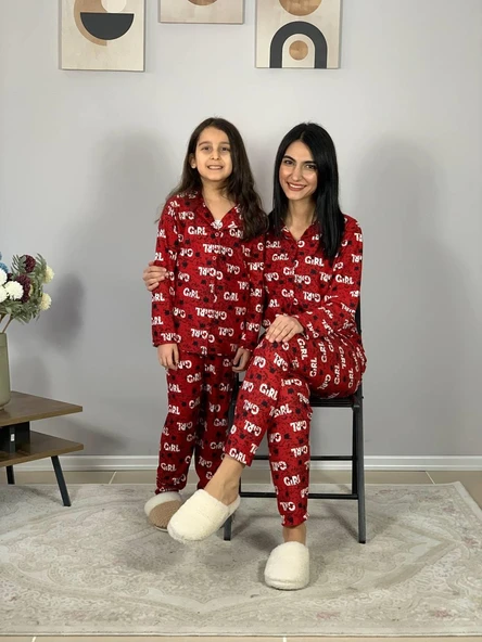 Anne Kız Kombin Önden Düğmeli Bebe Yaka %100 Pamuk Girl Desenli Pijama Takımı (Kırmızı) - Resim 3