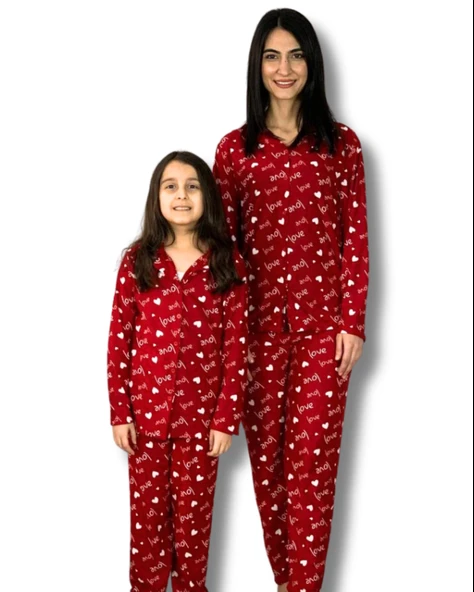 Anne Kız Kombin Önden Düğmeli Bebe Yaka %100 Pamuk Love Desenli Pijama Takımı (Kırmızı)
