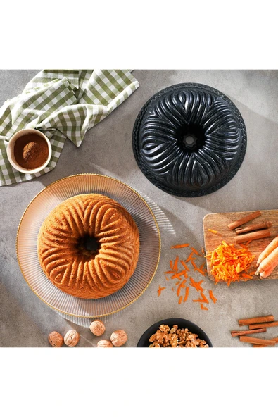 Cakehaus Döküm Kek Kalıbı 1 Parça-siyah