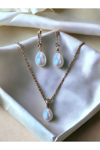 Zirkon Taşlı Mayorka İnci Kolye ve Mayorka İnci Küpe Seti - 2