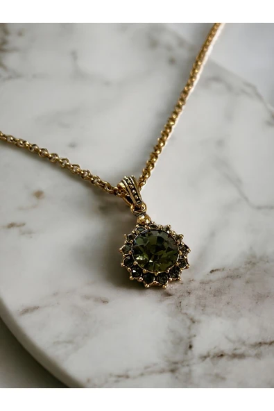 Kristal Taşlı Güneş Figür Kolye - Resim 4