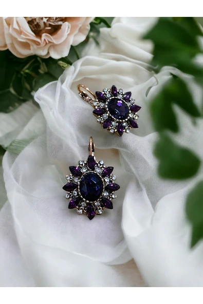 Zirkon Taşlı Küpe - Resim 2