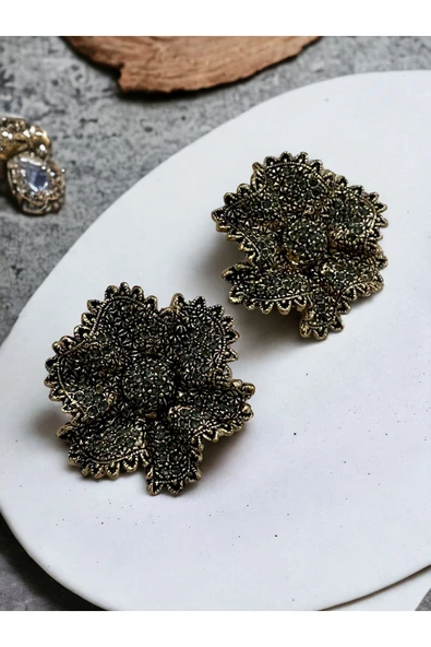 Çiçek Küpe ürün görseli