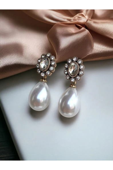 Oval Kristal Taşlı İnci Küpe - 9