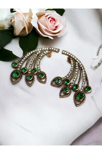 Zirkon Taşlı Küpe - Resim 4