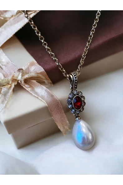 Oval Kristal Taşlı Mayorka İnci Kolye - 12