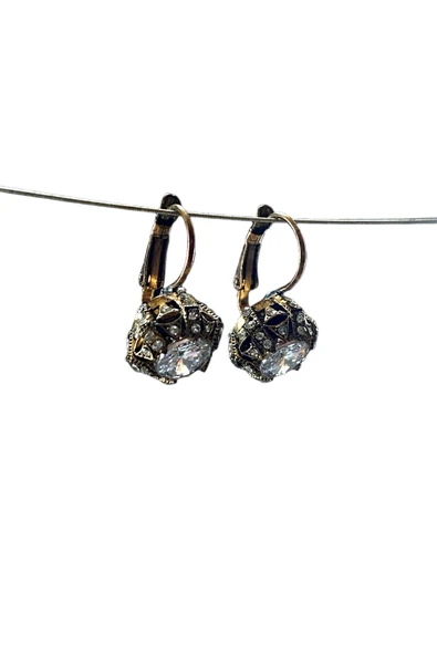 Kristal Taşlı Elmas Montür Küpe - Resim 4