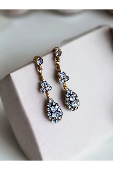 Kristal Taşlı Sallantılı Küpe - Resim 2