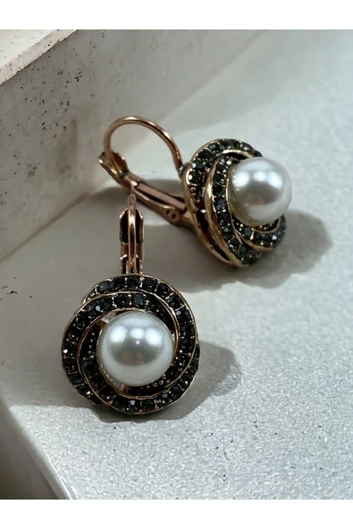 Zirkon Taşlı Sarmal Inci Sallantılı Küpe - Resim 5