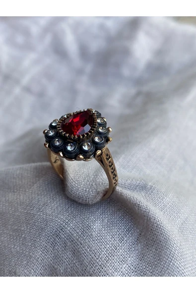 Zirkon Taşlı Su Damlası Yüzük - Resim 5