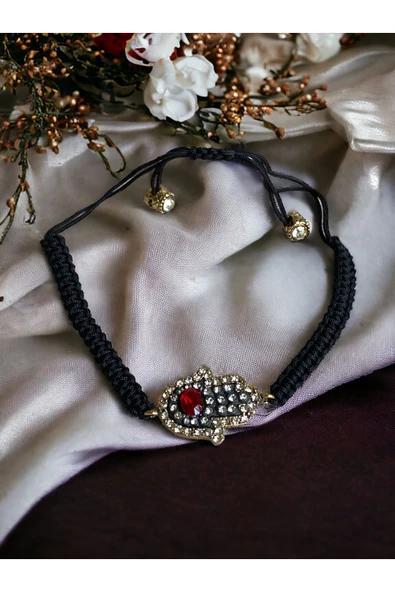 Yakut Kırmızı Fatma Ananın Eli Makrome Bileklik