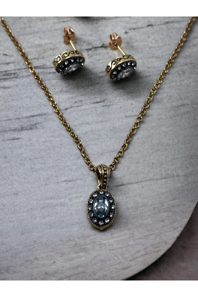 Zirkon Taşlı Oval Kesim Kolye Ve Pimli Küpe Seti